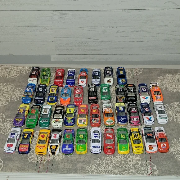 Nascar 2024 toy cars